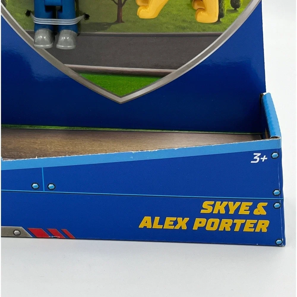 Paw Patrol Skye & Alex Porter 3-Piece Figure Set‎